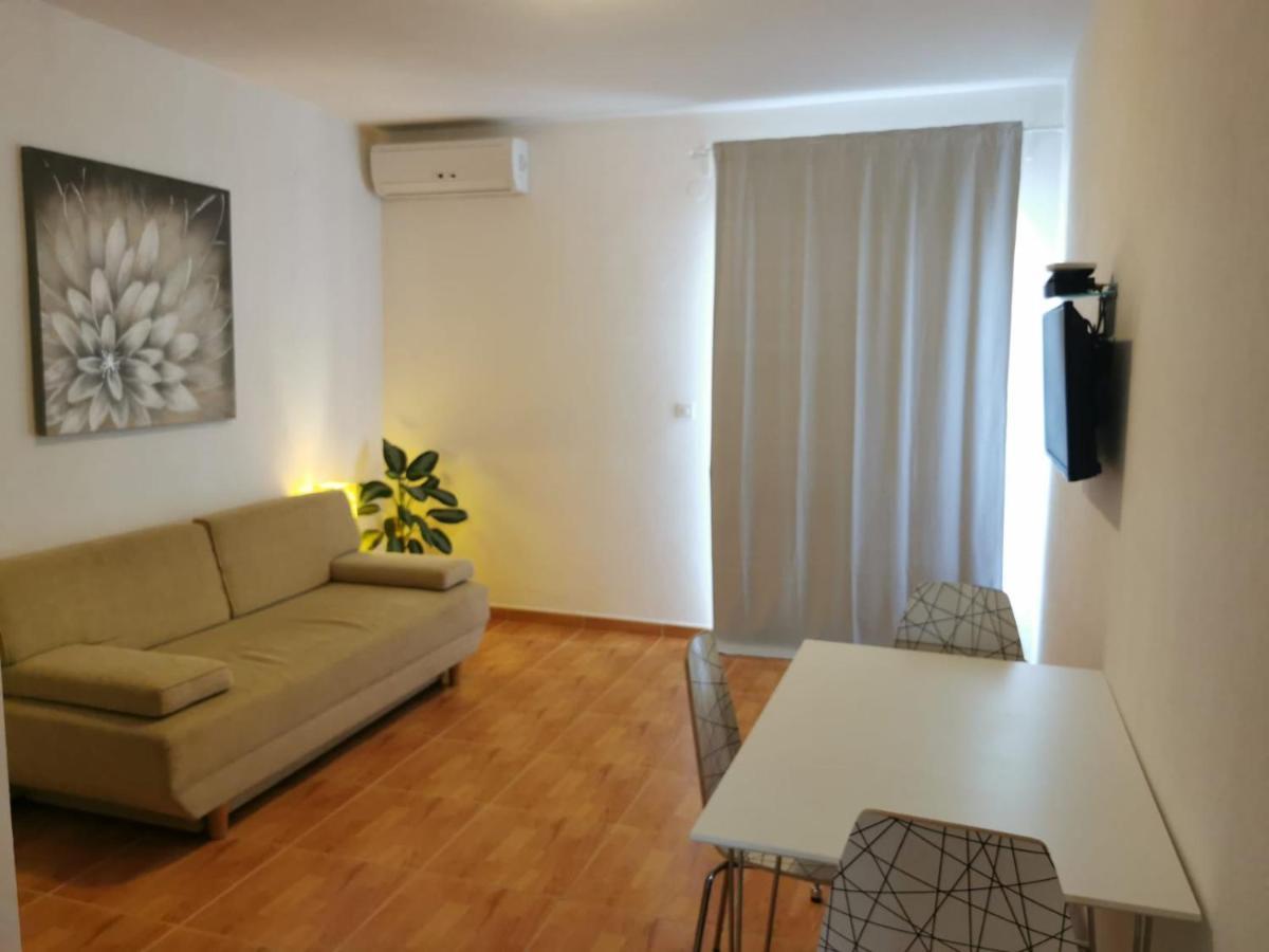 Apartments Angela Makarska Cameră foto